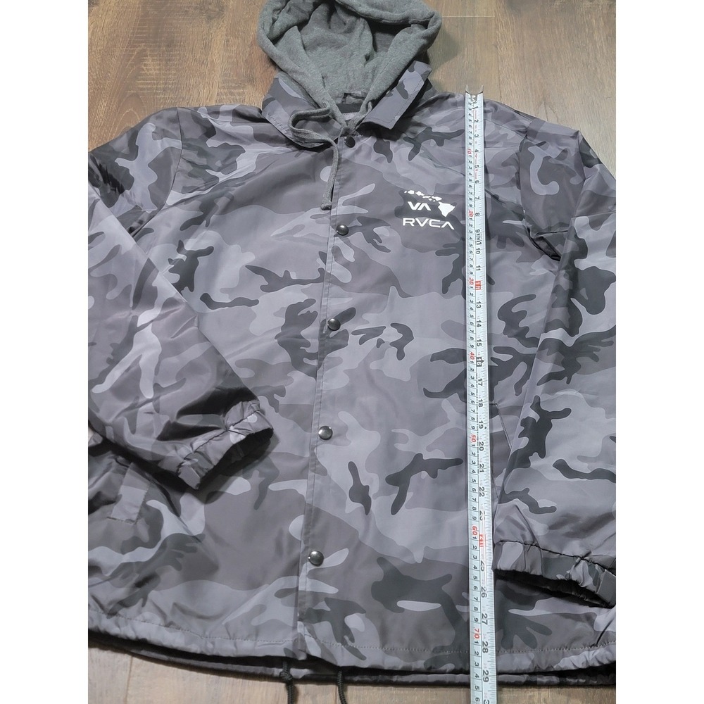 RVCA Mens Camo Coaches Jacket Hooded M7153RHC Gray Camouflage‎ Windbreaker Large